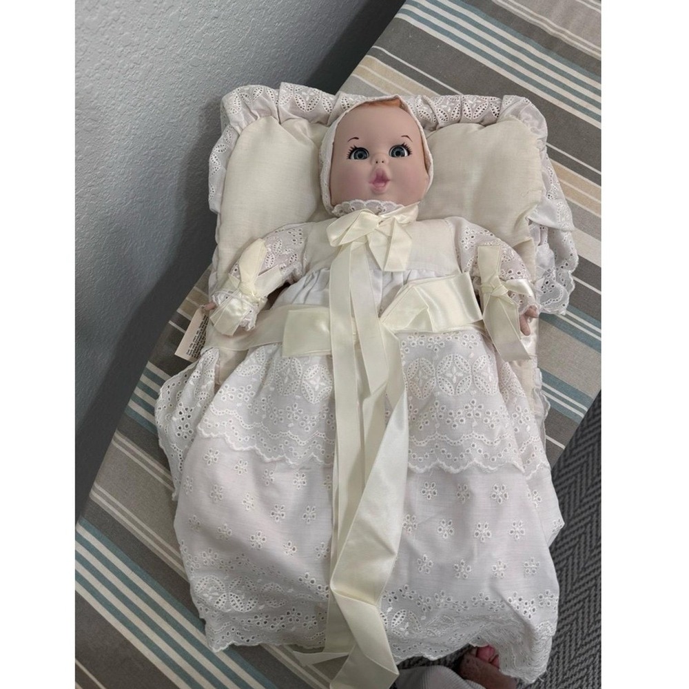Gerber Baby White Lace Dress Bonnet Satin Ribbon Bow Christening Doll Collector